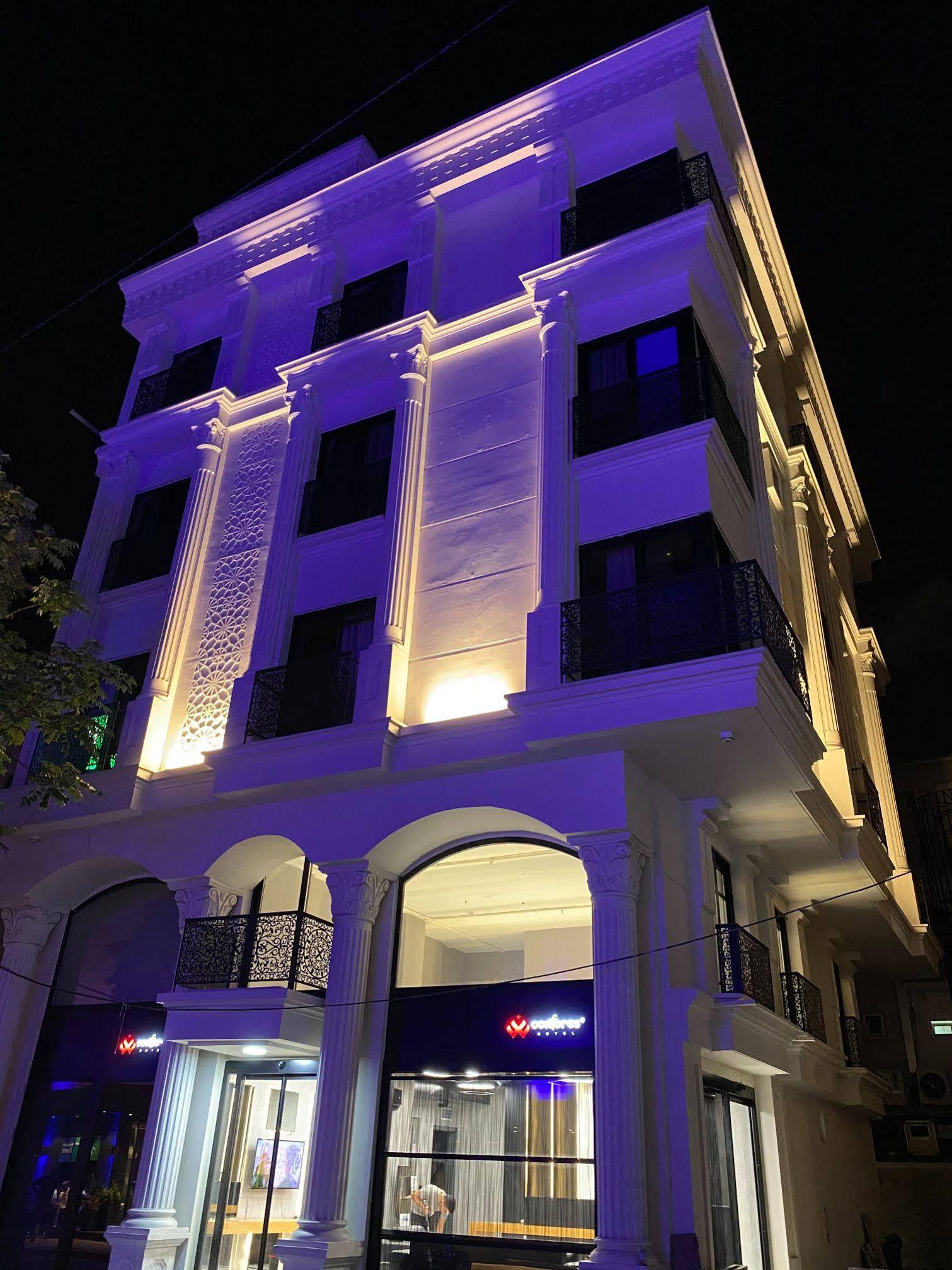 Confores Hotel Istanbul Exterior photo